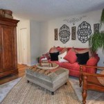 Oak Forest Apartment Living Room