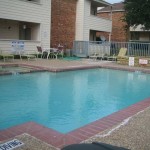 Wimbledon Court Apartment Pool Area